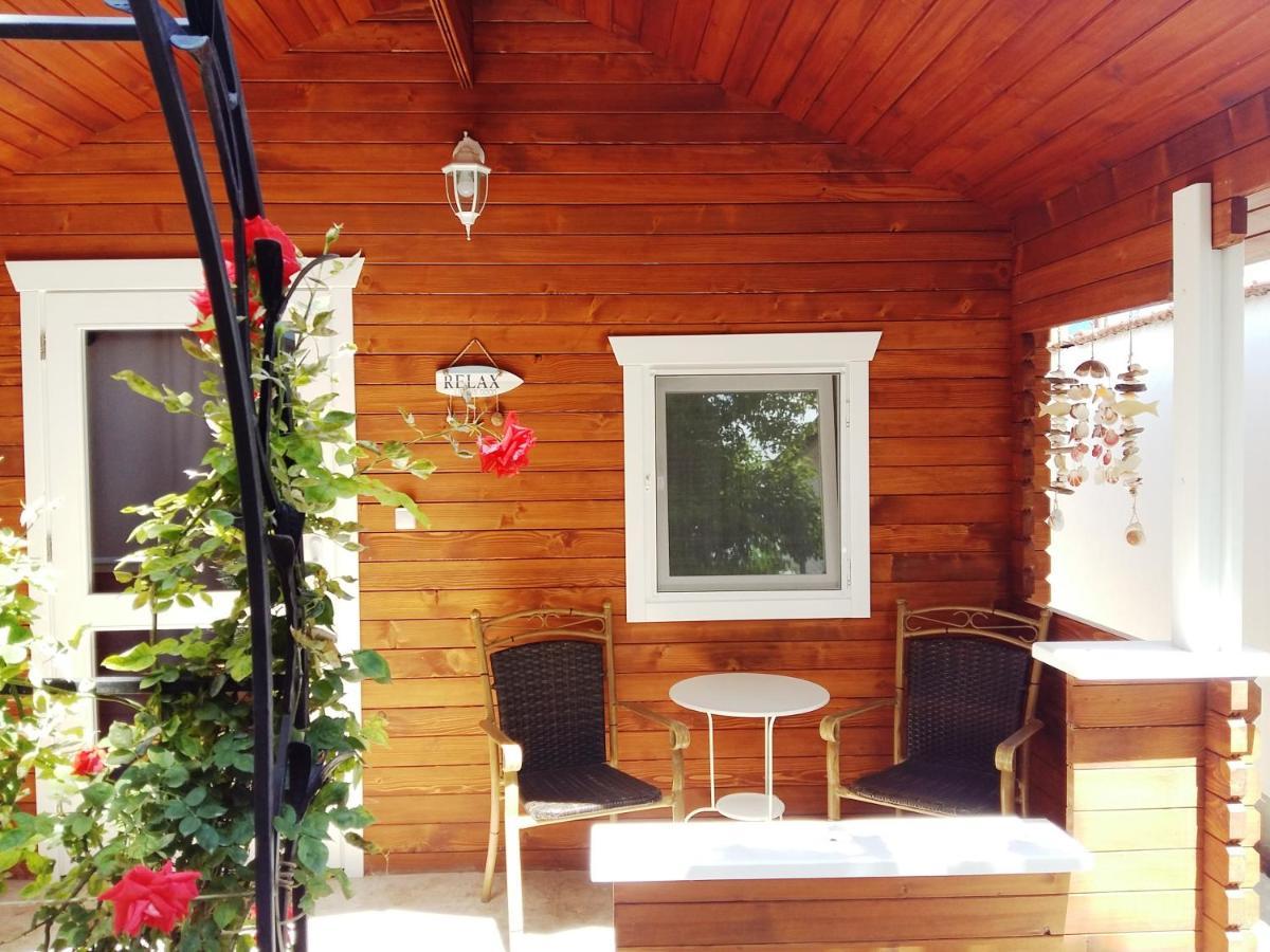 Guest House Yanita 바르나 외부 사진
