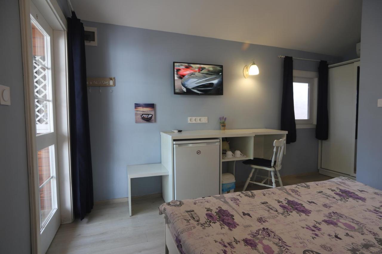 Guest House Yanita 바르나 외부 사진