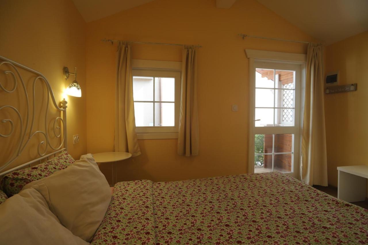 Guest House Yanita 바르나 외부 사진