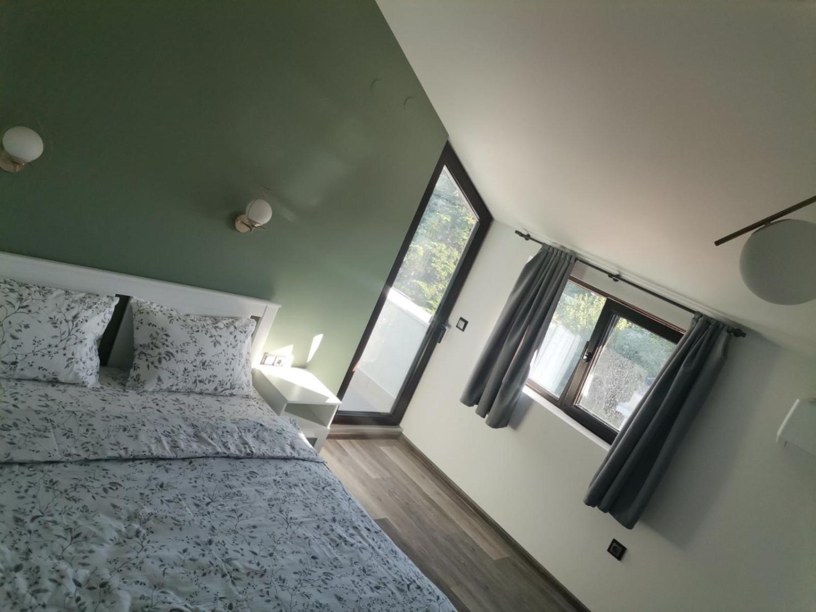 Guest House Yanita 바르나 외부 사진